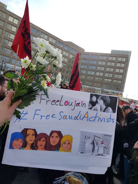 ملف:مسيرة يوم المرأة العالمي في برلين في 2019 2.jpg