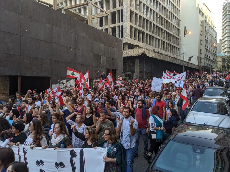 ملف:مظاهرة طالعة تسقط نظام ثورتنا ثورة نسوية 03-11-2019 3.jpg
